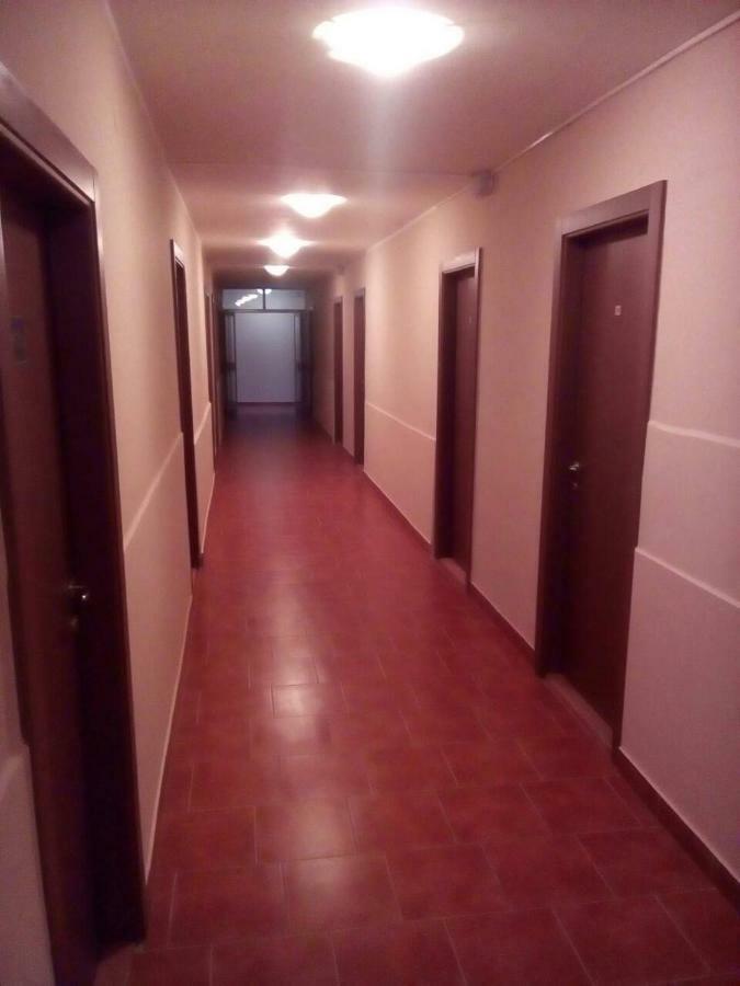 Restoran Sa Prenocistem Zitiste Hotell Eksteriør bilde